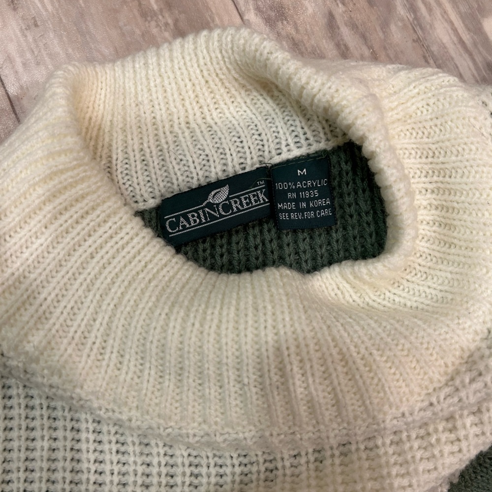 Cabin Creek Vintage Sweater - Picture 4 of 7